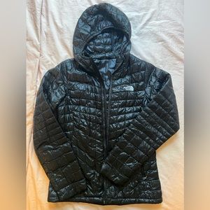 The North Face Thermoball Puffer Jacket Coat Black